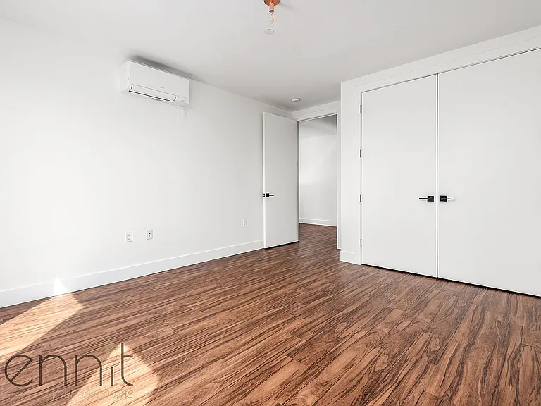 26-24 4th St #307A — Photo 12