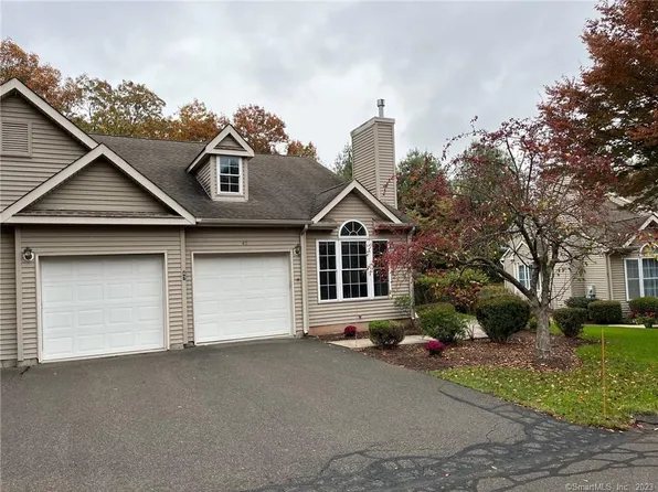 25 Hamden Hills Drive #47, Hamden, CT 06518