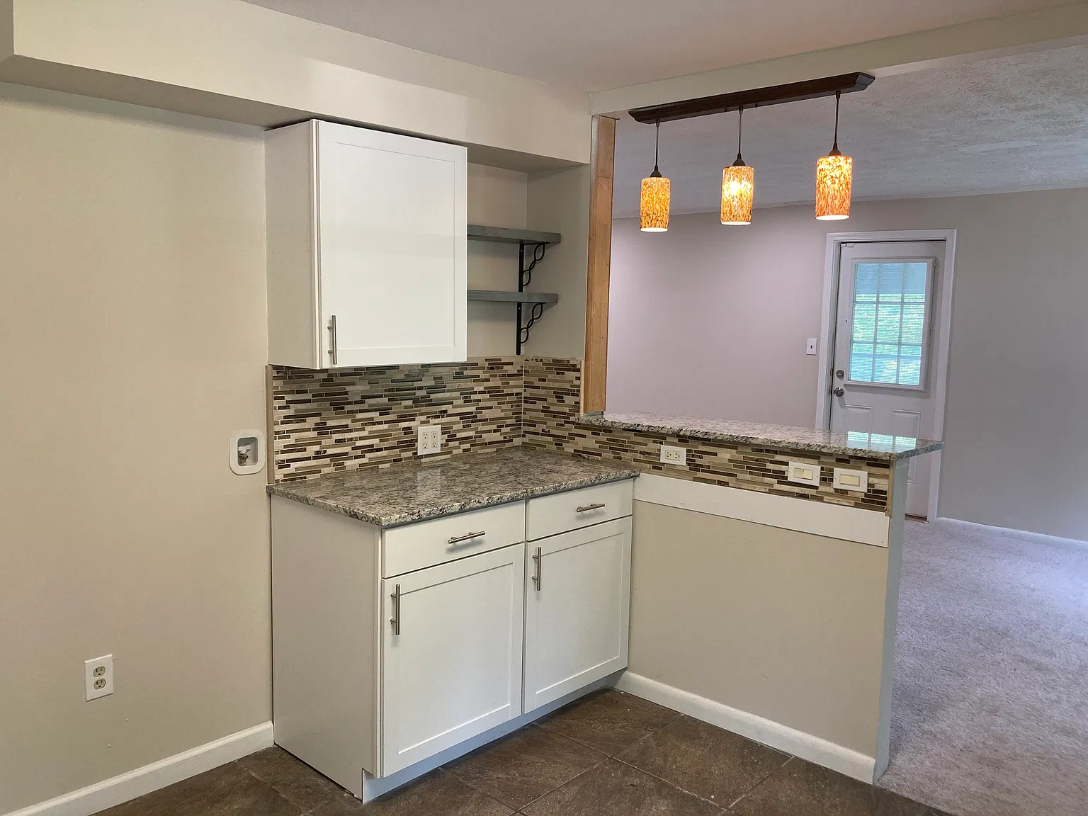 3 bed, 1180 sqft, $1,550 — Photo 4