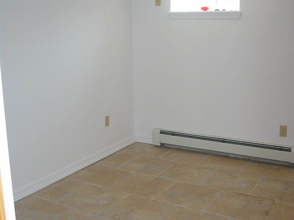 Building Photo 3