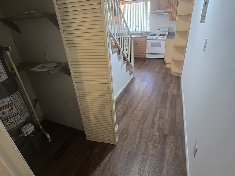 335 E Providencia Ave #101 — Photo 6