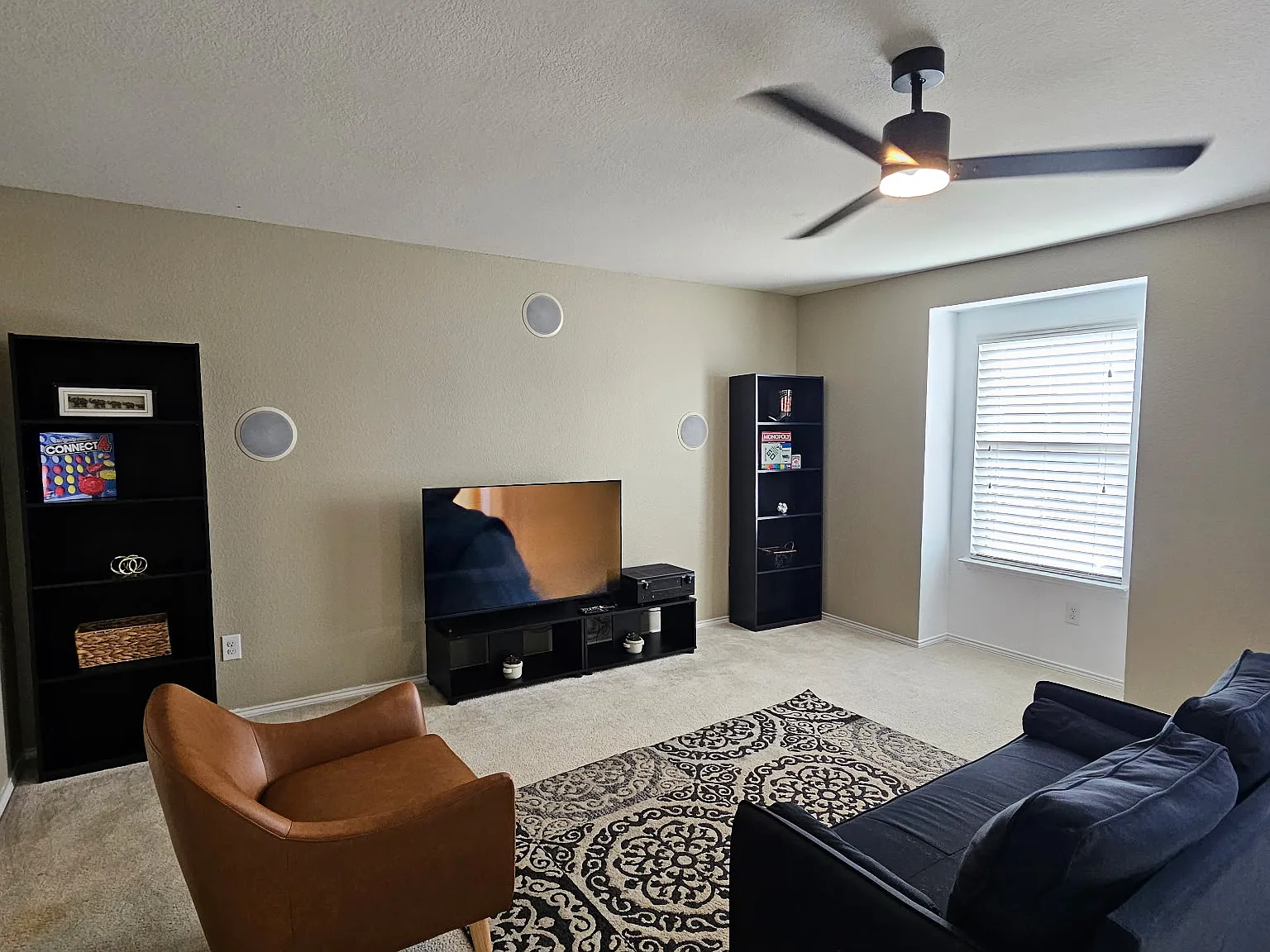 3 bed, 2642 sqft, $2,700 — Photo 3