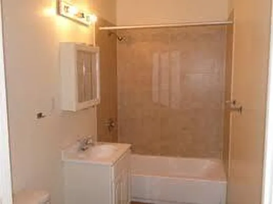 Rented by Loom Group | media 10