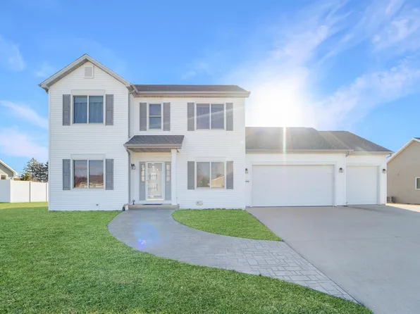 N2448 Benjamin Dr, Greenville, WI 54942