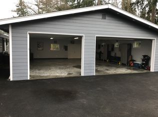 8730 Main St, Edmonds, WA 98026