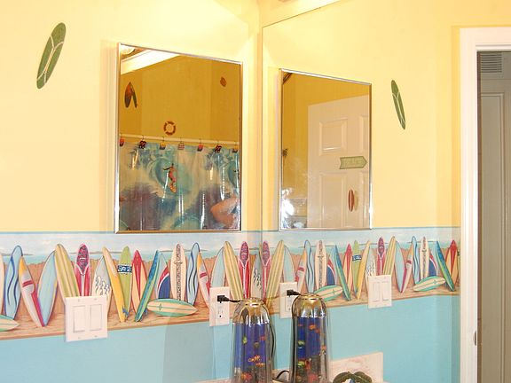 2nd bathroom