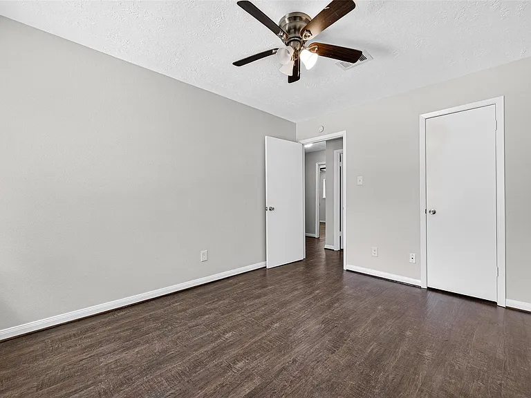 21043 Northern Colony Ct — Photo 20