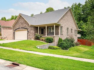2113 Churchdown Ln, Louisville, KY 40214