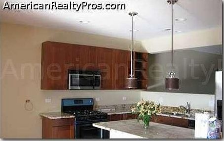 1st image of 2407 N Milwaukee Ave #302