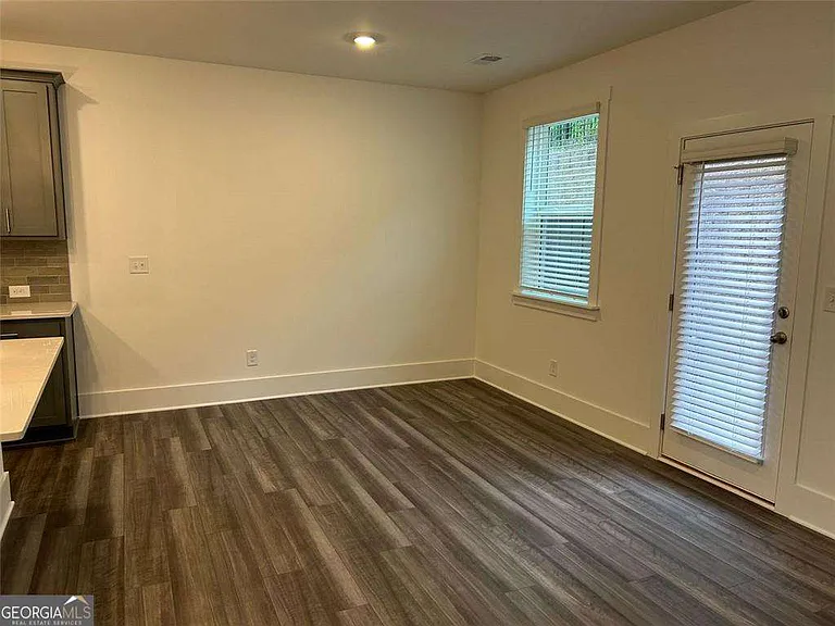 1708 NW Gunnin Trce NW — Photo 10