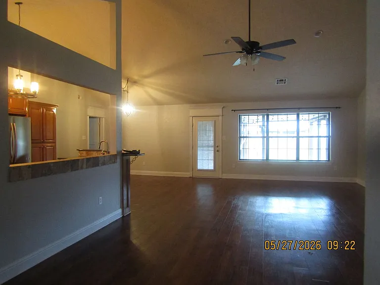 3119 NE Mayflower Ave — Photo 13