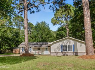 116 Braeburn Dr, Ocean Springs, MS 39564