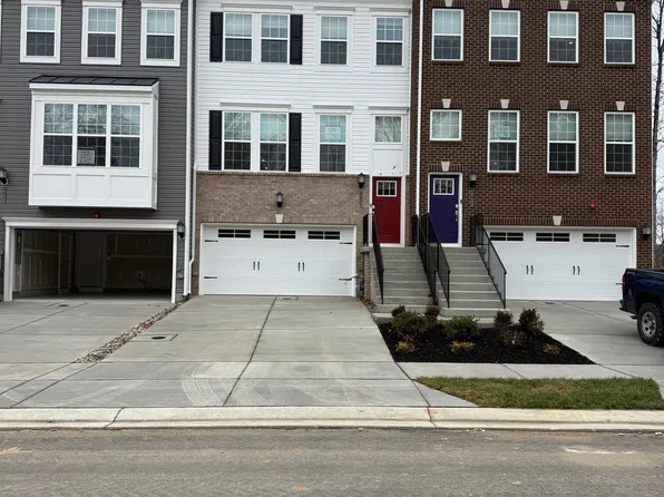 1730 Water Crossing Rd, Pikesville, MD 21208