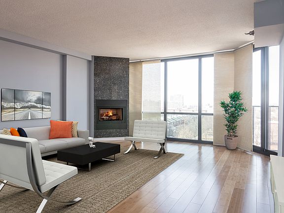 3rd image of 1309 N Wells St APT 701