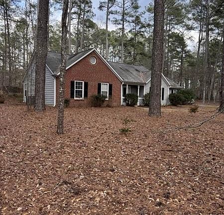 5th image of 3319 Stewart Rd
