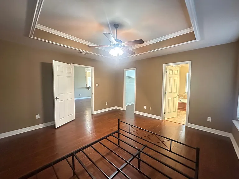 126 Riverbrooke Dr — Photo 4