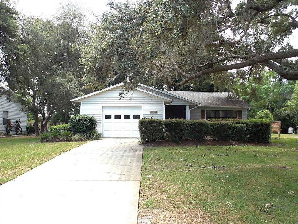 1st image of 819 Loch Lomond Ct