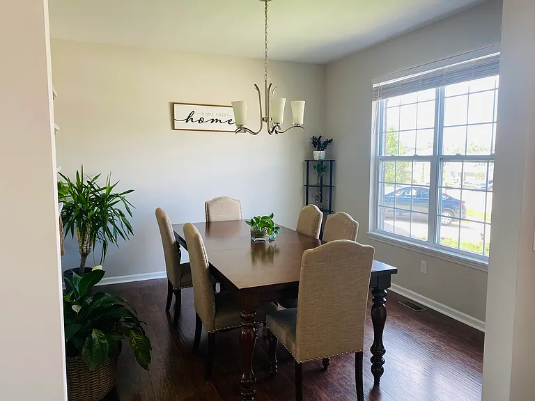 Formal Dining