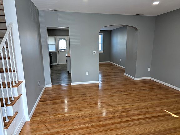 Front entrance into Living Room