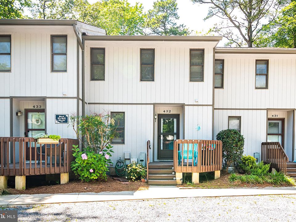 1st image of 432 Lekites Ave