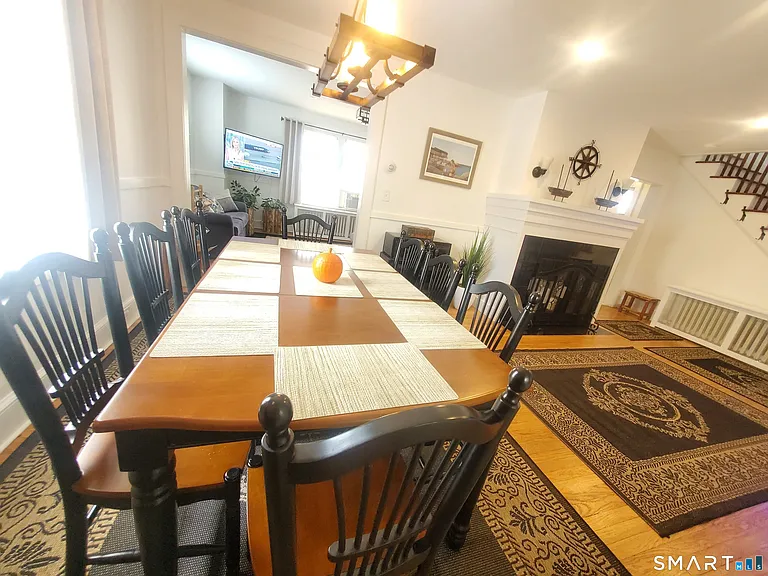 1093 Shippan Ave — Photo 7
