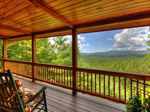 1817 Hidden Lake Dr, Cherry Log, GA 30522