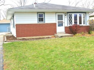 1904 Elizabeth Ave, Zion, IL 60099