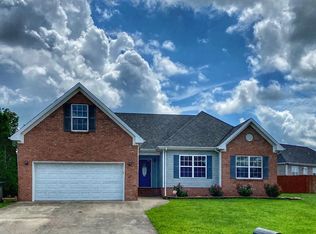 106 Lurlington Ct, Hopkinsville, KY 42240