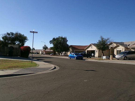 5th image of 8616 W Dahlia Dr