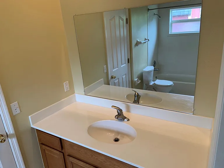 2600 Crescent Lake Ct — Photo 20