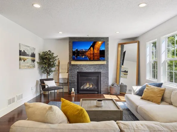 6004 Zenith Ave S, Edina, MN 55410
