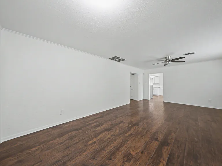 116 W Arlo Rd — Photo 10