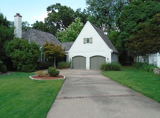 3509 S Yorktown Pl, Tulsa, OK 74105