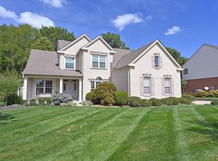 3553 Royal Stewart Ct, Cincinnati, OH 45245