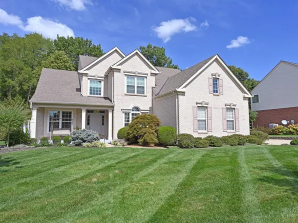3553 Royal Stewart Ct, Cincinnati, OH 45245