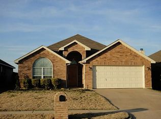 129 Post Oak Dr, Waxahachie, TX 75165