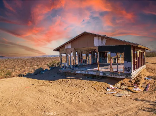 57255 Winters Rd, Landers, CA 92284