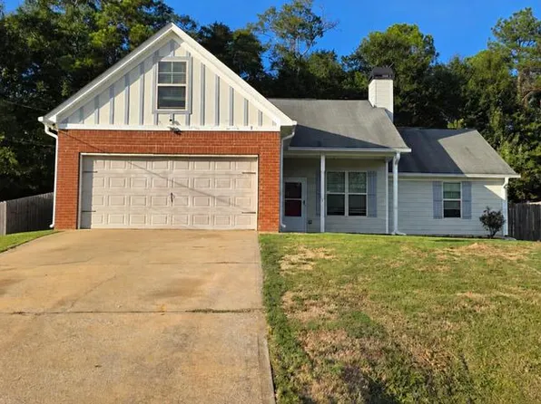 56 Misty Forest Dr, Phenix City, AL 36869