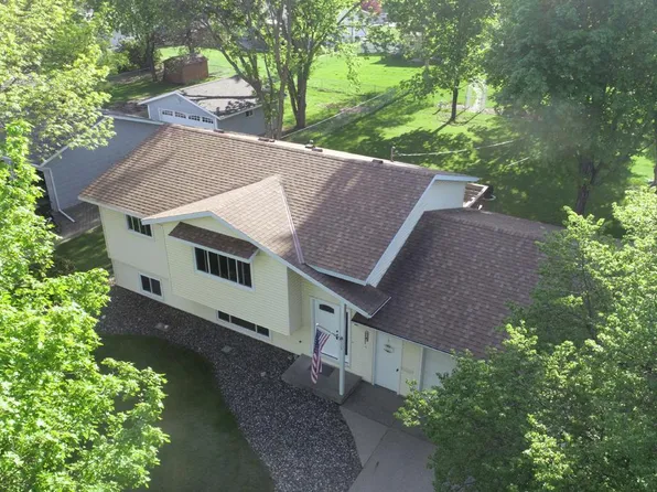 525 Aberdeen Dr, Waite Park, MN 56387