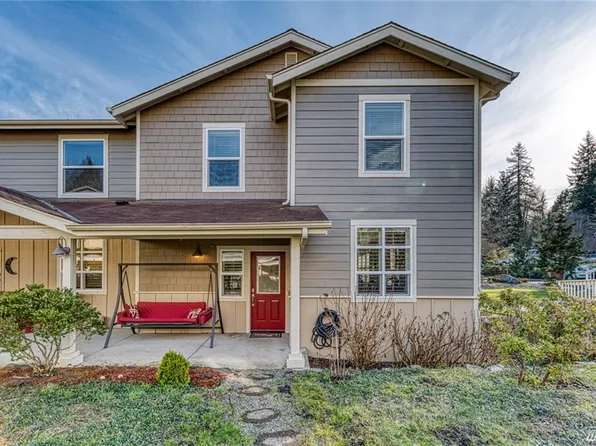 7761 Beacon Pl NE #G103, Bremerton, WA 98311