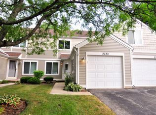 2733 Yorkshire Ct, Aurora, IL 60502