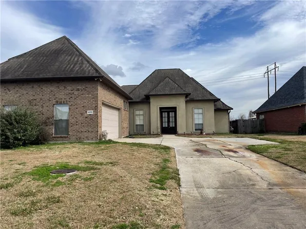 6070 Majestic Ln, Sorrento, LA 70778