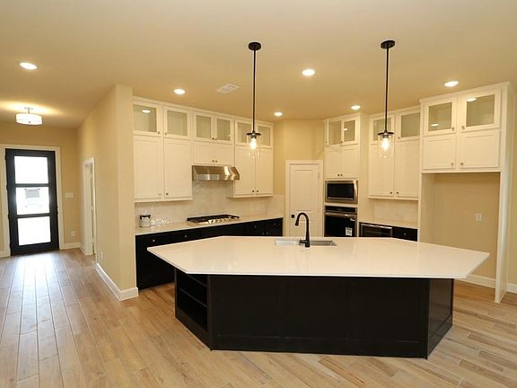 5th image of 3507 Sapphire Ct