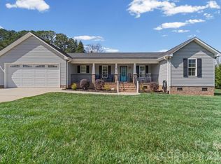 110 Westover Dr, Lincolnton, NC 28092