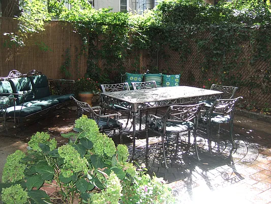 Rented by Christopher K Sowers, LREB | media 3