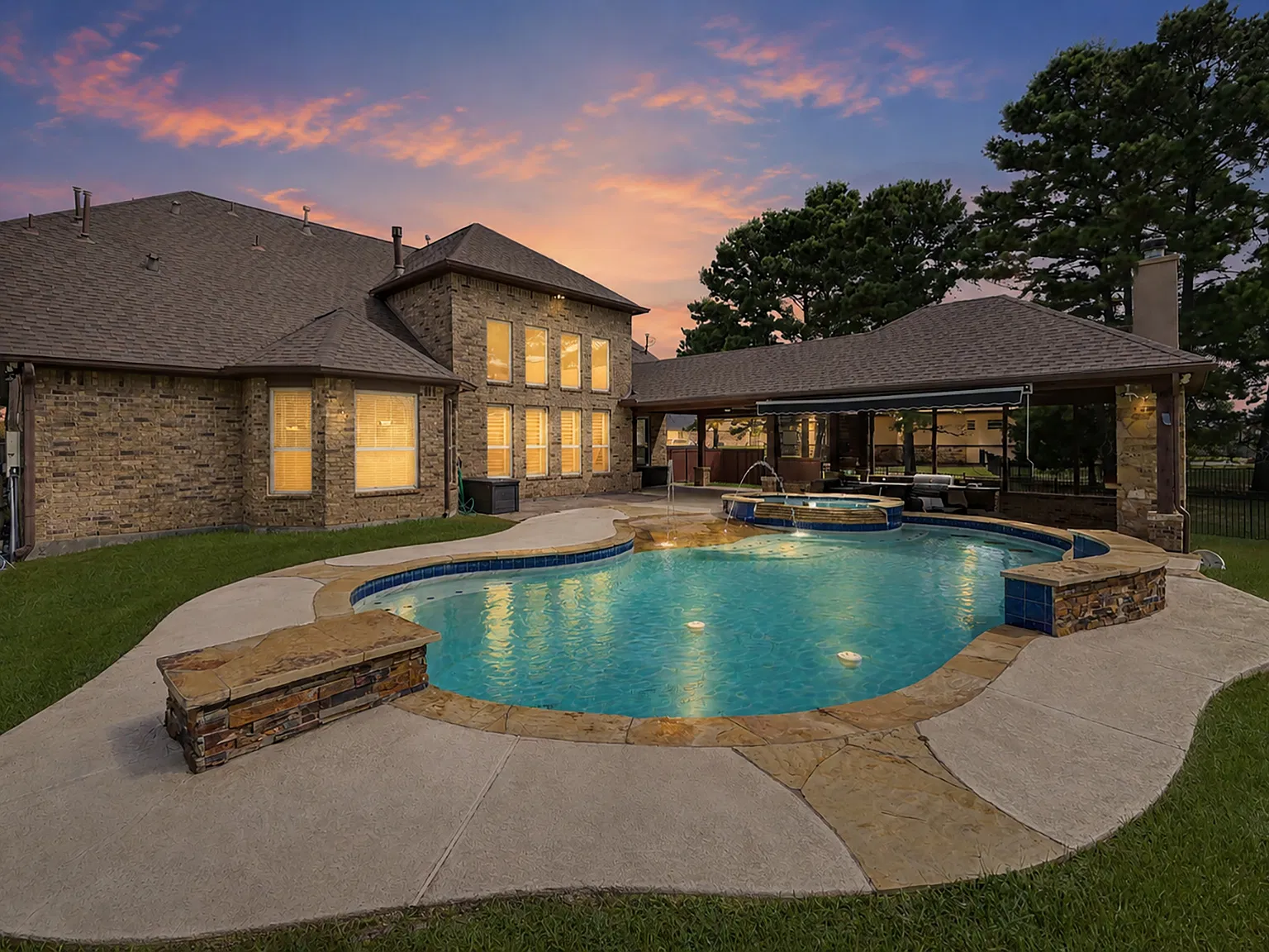 4 bed, 3.5 bath, 3865 sqft, $4,650 — Photo 3