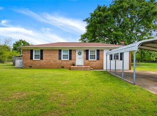 646 Woodvale Rd, Anderson, SC 29624