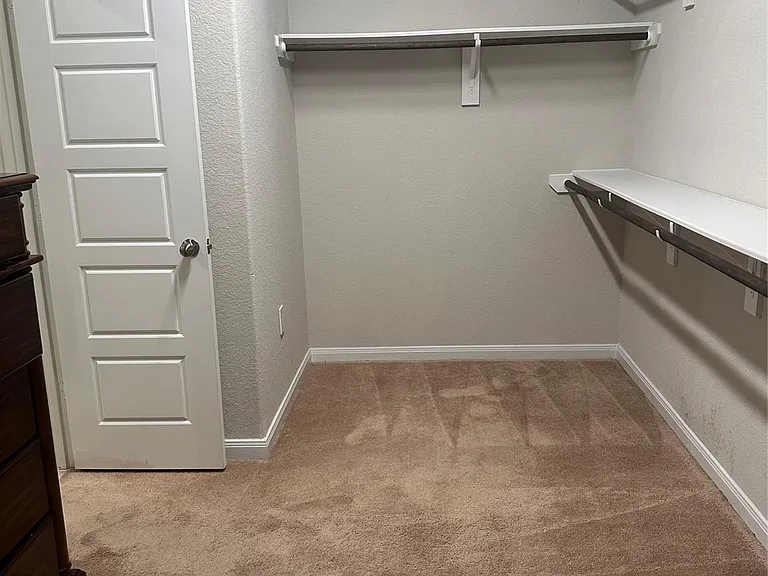 1617 Darwin Cedar Dr — Photo 34