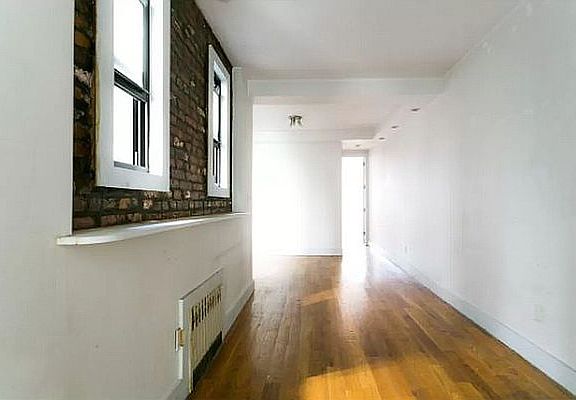 2nd image of 1420 Putnam Ave APT 2l