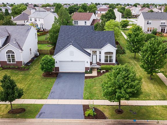 3rd image of 7419 Fordham Ln
